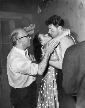 Robert Siodmak, Yvonne de Carlo, Burt Lancaster (v.l.n.r.) bei den Dreharbeiten zu "Criss Cross" (US 1949)