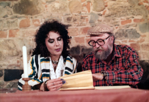 Simone Thomalla, Erwin Stranka bei den Dreharbeiten zu "Zwei schräge Vögel" (1989); Quelle: DEFA-Stiftung, © DEFA-Stiftung, Siegfried Skoluda