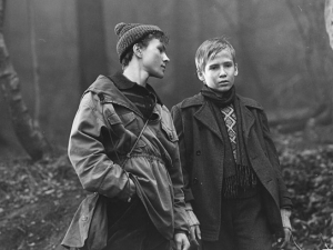 Hartmut Pohl, Peter Scholz (v.l.n.r.) in "Jan auf der Zille" (1986); Quelle: DEFA-Stiftung, © DEFA-Stiftung, Wolfgang Kroffke, Siegfried Skoluda