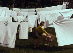Screenshot aus "DER NEUE WEISSE RIESE Waschmittel 68/3" (1968); Quelle: DFF