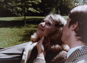 Screenshot aus "WELLA KOLESTON Color Creme 68/8 [Export Englisch]" (1968); Quelle: DFF