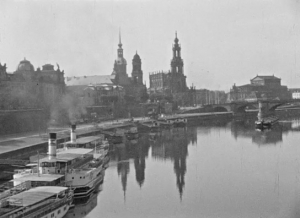 Screenshot aus "Das schöne Dresden" (1936); Quelle: SLUB Dresden, © SLUB Dresden, Filmverband Sachsen (Dresden), Hirsch Film (Dresden)