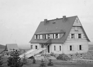 Screenshot aus "Privatfilm Familie Richter: Rolle 1" (1938); Quelle: SLUB Dresden, © SLUB Dresden, Filmverband Sachsen (Dresden), Hirsch Film (Dresden)