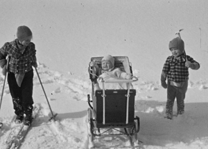 Screenshot aus "Privatfilm Familie Richter: Rolle 2" (1938); Quelle: SLUB Dresden, © SLUB Dresden, Filmverband Sachsen (Dresden), Hirsch Film (Dresden)