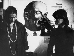 Charlotte Matthiesen, Angelika Rommel (v.l.n.r.) in "Der subjektive Faktor" (1981); Quelle: DFF