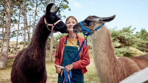 Meggy Hussong in "Mein Lotta-Leben - Alles Tschaka mit Alpaka" (2022)