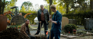 Tom Kreß, Angelika Sedlmeier, David Zimmerschied (v.l.n.r.) in "Wer gräbt den Bestatter ein?" (2022)