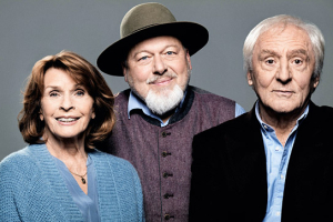 Senta Berger, Rainer Kaufmann, Günther Maria Halmer (v.l.n.r.) bei den Dreharbeiten zu "Weißt du noch" (2023)