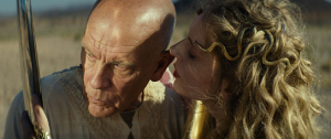 John Malkovich, Lilith Stangenberg (v.l.n.r.) in "Seneca" (2023)