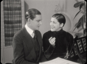 Screenshot mit Harry Halm, Ellen Richter (v.l.n.r.) aus "Moral" (1927)