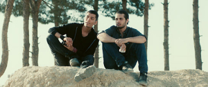 Iman Sayad Borhani, Payar Allahyari (v.l.n.r.) in "Chevalier Noir" (2022)