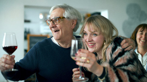 Sandro Di Stefano, Ewa Patricia Klosowski (vorne v.l.n.r.) in "Zaschka - Heute ist es schön" (2023)