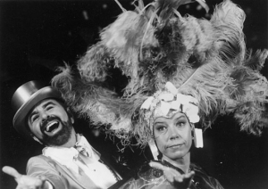 Walter Hoor, Evelyn Hamann (v.l.n.r.) in "Ödipussi" (1988)