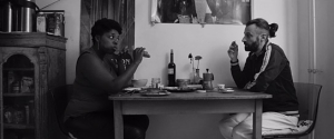 Dela Dabulamanzi, Carlo Loiudice (v.l.n.r.) in "The Woddafucka Thing" (2023)