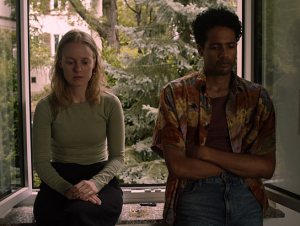 Anke Hoffmann, Marcus Chiwaeze (v.l.n.r.) in "Nova & Charlie" (2024)