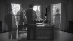 Barack Obama (2.v.r.) in "Kulissen der Macht" (2022)