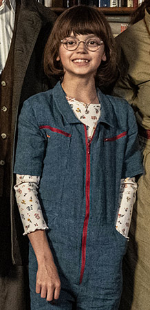 Yuna Bennett am Set von "Der Buchspazierer" (2024)