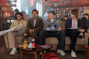 Lukas von Horbatschewsky, Jan Josef Liefers, Bruno Alexander, Alex Junge (v.l.n.r.) in "Alter weißer Mann" (2024)