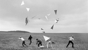 Drachen-Aktion beim Pleinair in Kolkwitz-Rudolstadt ("Go Clara Go: die Kunst des kreativen Widerstands", 2025)