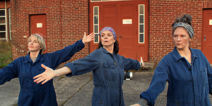 Isabel Schosnig, Katrin Schwingel, Xenia Snagowski (v.l.n.r.) in "Wilma will mehr" (2025)