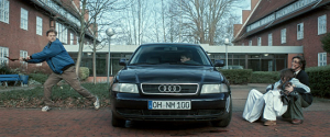 Janek Rieke, Max Giermann, Julia Hartmann, Freya Trampert (v.l.n.r.) in "Beule - Zerlegt die Welt" (2022)