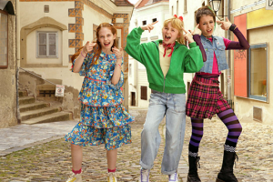 Philomena Amari, NALA, Carla Demmin (v.l.n.r.) in "Bibi Blocksberg - Das große Hexentreffen" (2025)