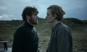 Philip Froissant, Paul Boche (v.l.n.r.) in "Der Heimatlose" (2026)