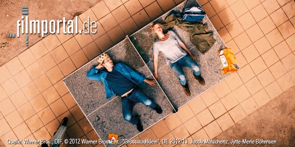 "Grossstadtklein", Quelle und © 2012 Warner Bros. Ent.