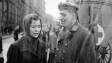 Rita Gödikmeier, Horst Kube in "Das Lied der Matrosen" (1958); Quelle: FMP, © DEFA-Stiftung, Heinz Wenzel