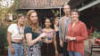 Jamie Bick, Luna Wedler, Kristin Alia Hunold, Marta Martin, Stephan Kampwirth, Victoria Mayer (v.l.n.r.) in "Dem Horizont so nah" (2019); Quelle: StudioCanal, DFF, © StudioCanal GmbH, Tom Trambow