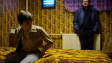 Michelangelo Fortuzzi, Norbert Stöß (v.l.n.r.) in "Wir Kinder vom Bahnhof Zoo" [Episode 1] (2021); Quelle: Amazon Prime Video, DFF, © Constantin Television, Mike Kraus, Soap Images