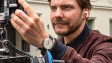 Daniel Brühl bei den Dreharbeiten zu "Nebenan" (2021); Quelle: Warner Bros. Pictures Germany, DFF, © 2021 Amusement Park Film GmbH, Warner Bros. Ent. GmbH, Reiner Bajo