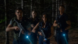 Robbie Amell, Chad Rook, Hannah John-Kamen, Tom Hopper (v.l.n.r.) in "Resident Evil: Welcome to Raccoon City" (2020); Quelle: Constantin Film Verleih, DFF, © 2021 CTMG