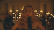 Haley Reinhart in "An Impossible Project" (2019); Quelle: Weltkino Filmverleih, DFF, © Weltkino Filmverleih GmbH