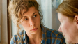 Linda Pöppel, Lina Wendel (v.l.n.r.) in "Tamara" (2022)