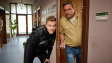 Ferdinand Hofer, Sebastian Bezzel (v.l.n.r.) in "Rehragout-Rendezvous" (2023)