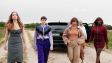 Sina Martens, Johanna Polley, Britta Hammelstein, Yousef Sweid, Ruby Commey (v.l.n.r.) in "Die geschützten Männer" (2023)