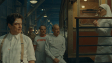 Benicio del Toro, Bryan Cranston, Tom Hanks, Mia Threapleton (vorne v.l.n.r.) in "Der phönizische Meisterstreich" (2025)